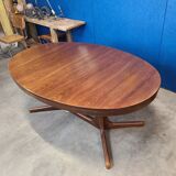 Baumann oval table circa 1960 for 12 guests