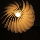 Modern pendant lamp