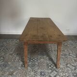 Farm table