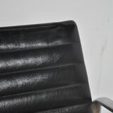 Office armchair by Charles & Ray Eames for ICF, 1960