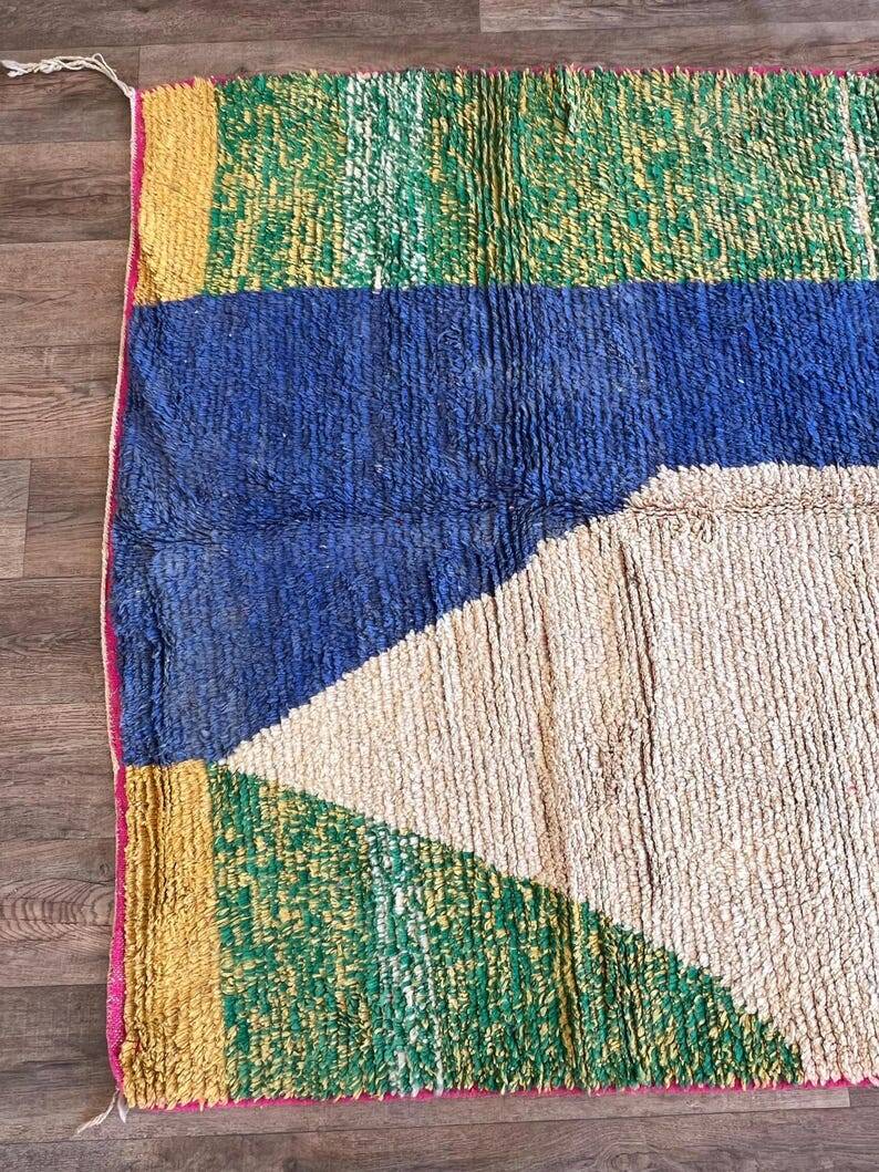 Moroccan Berber rug 250cm x 150cm