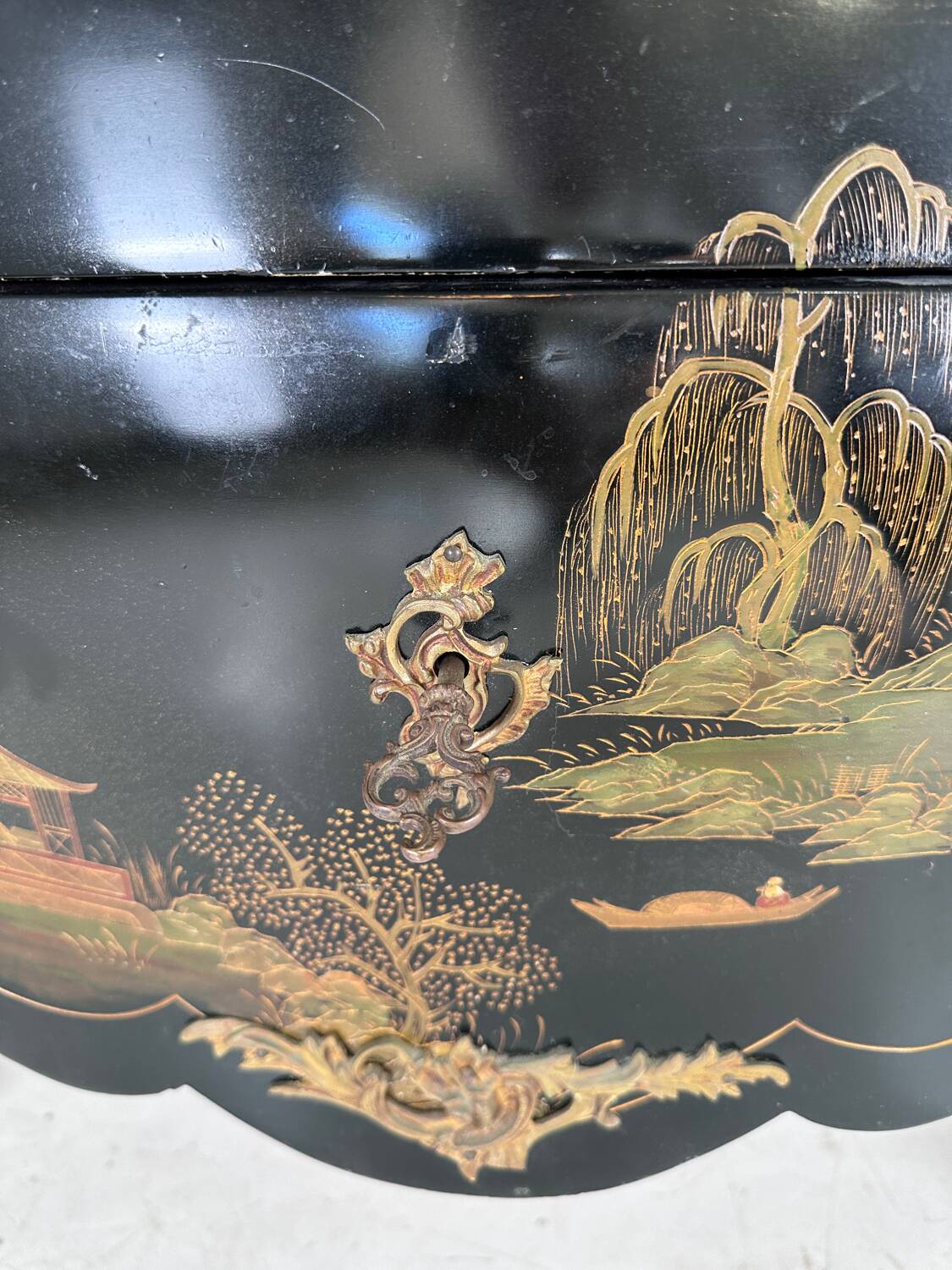 Chinese lacquered style commode