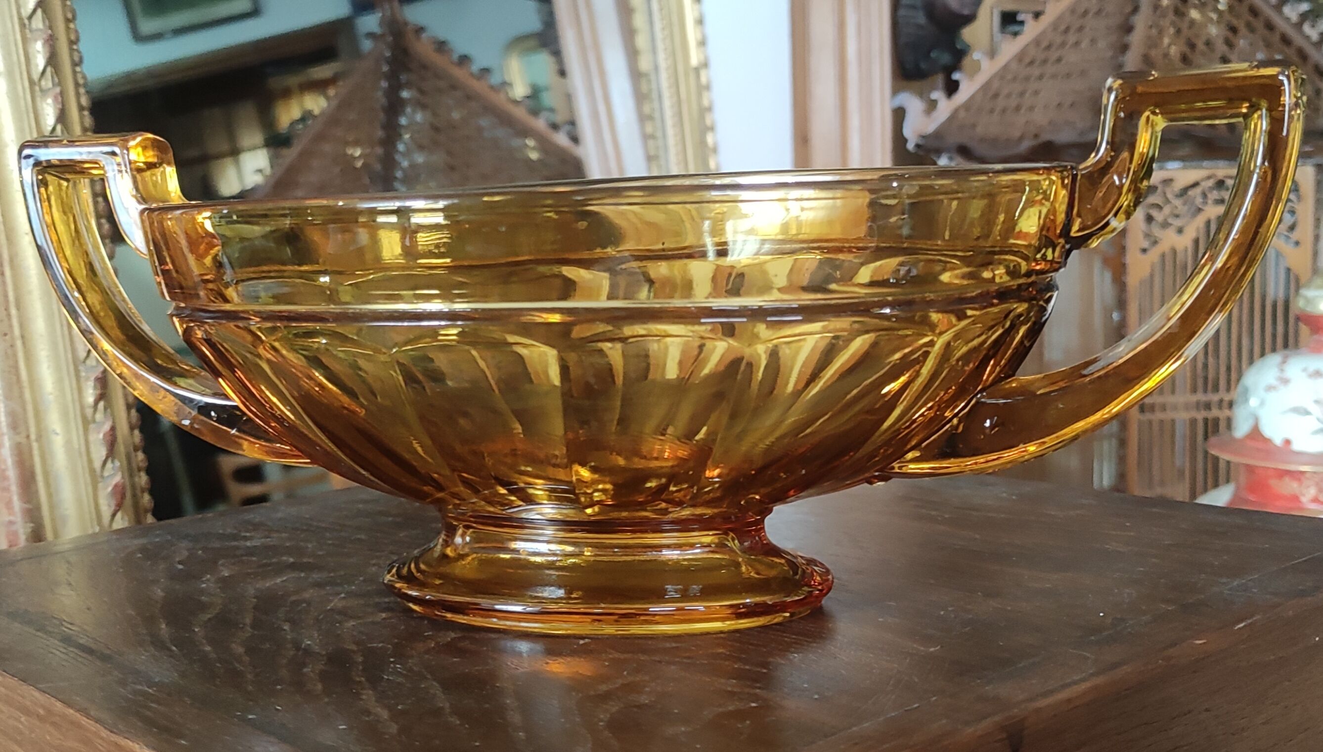 Art Deco fruit cup Val Saint-Lambert