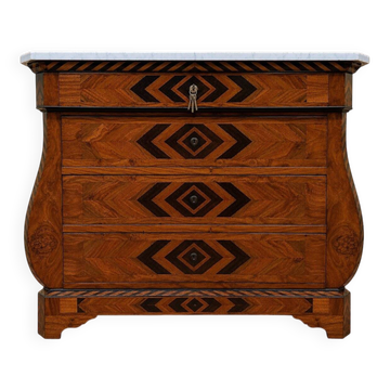 Commode marqueterie style suisse – plateau marbre de Carrare