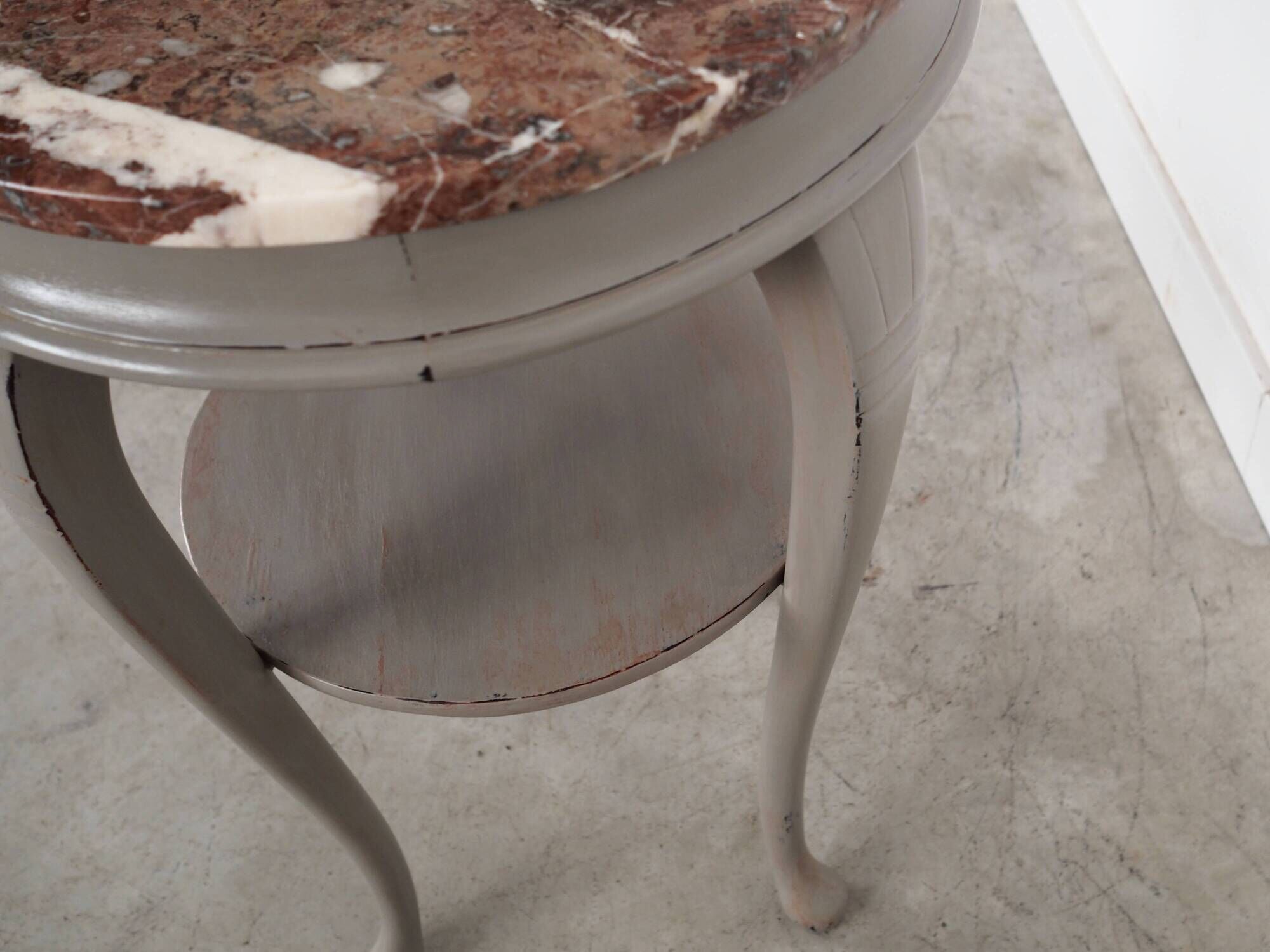 Round mahogany coffee table, Danish design, 1960s, production: Denmark