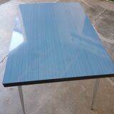 Table formica bleu