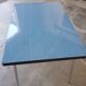 Table formica bleu