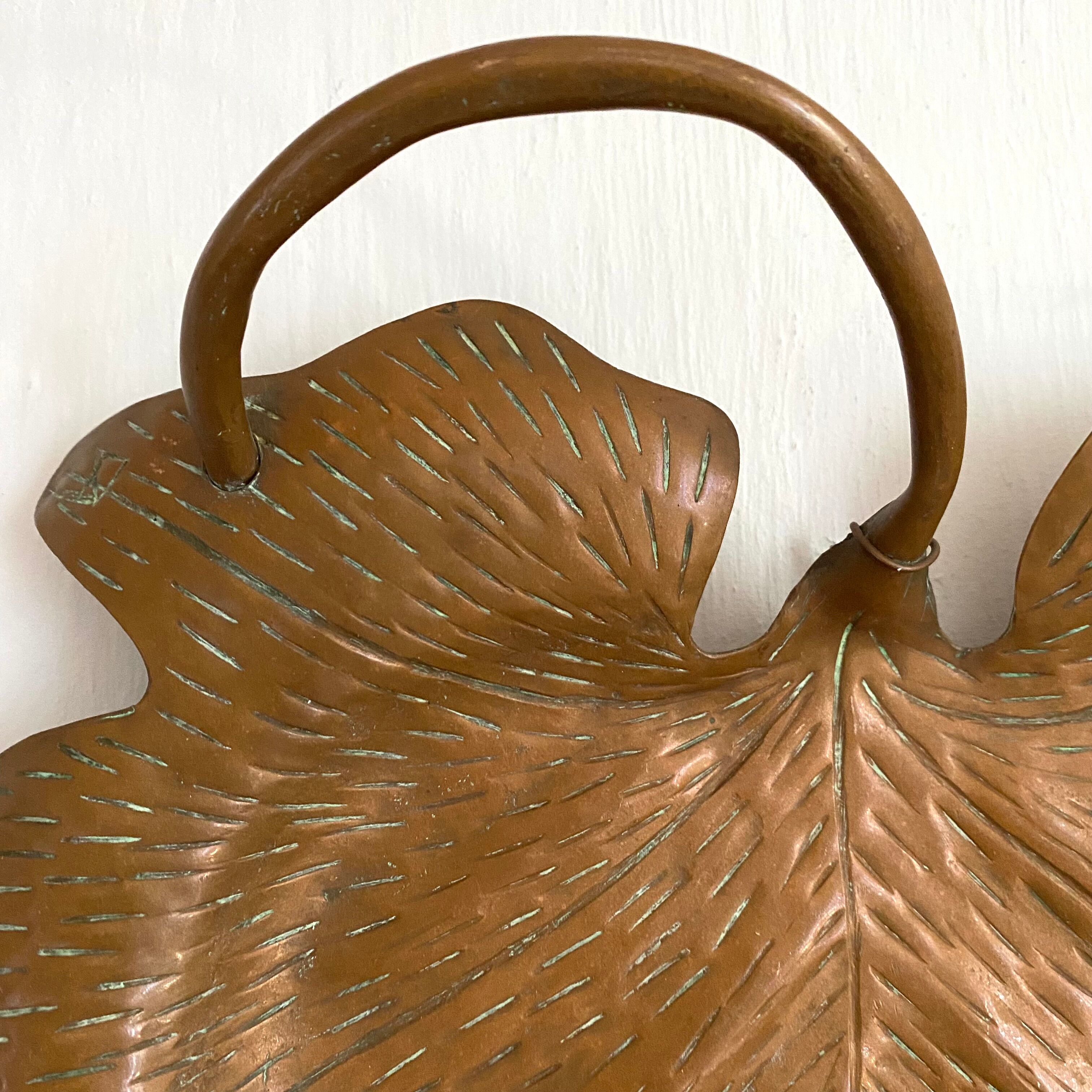 Decorative copper leaf plate