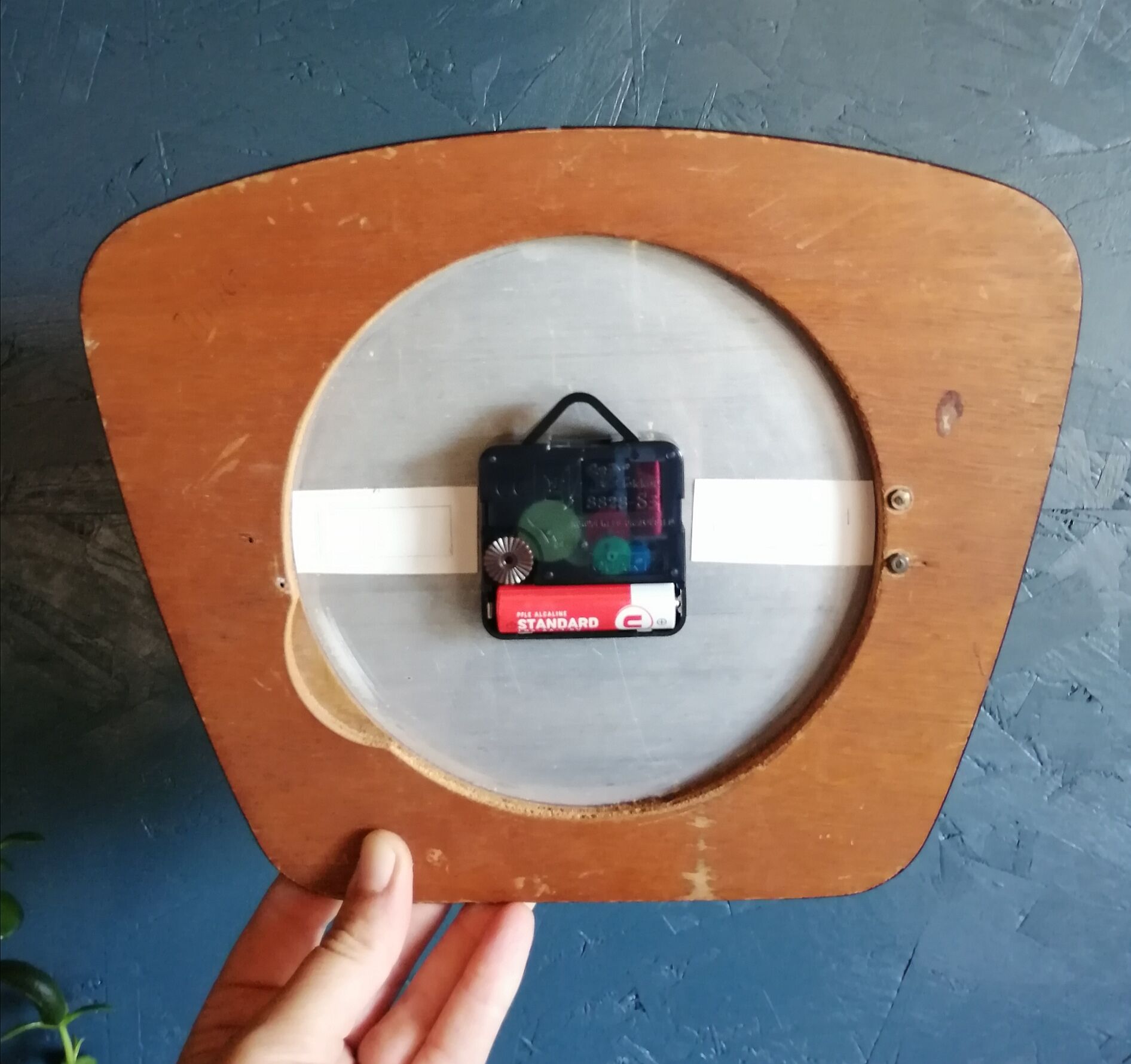 Vintage formica clock silent wall clock "Jura Flowers"