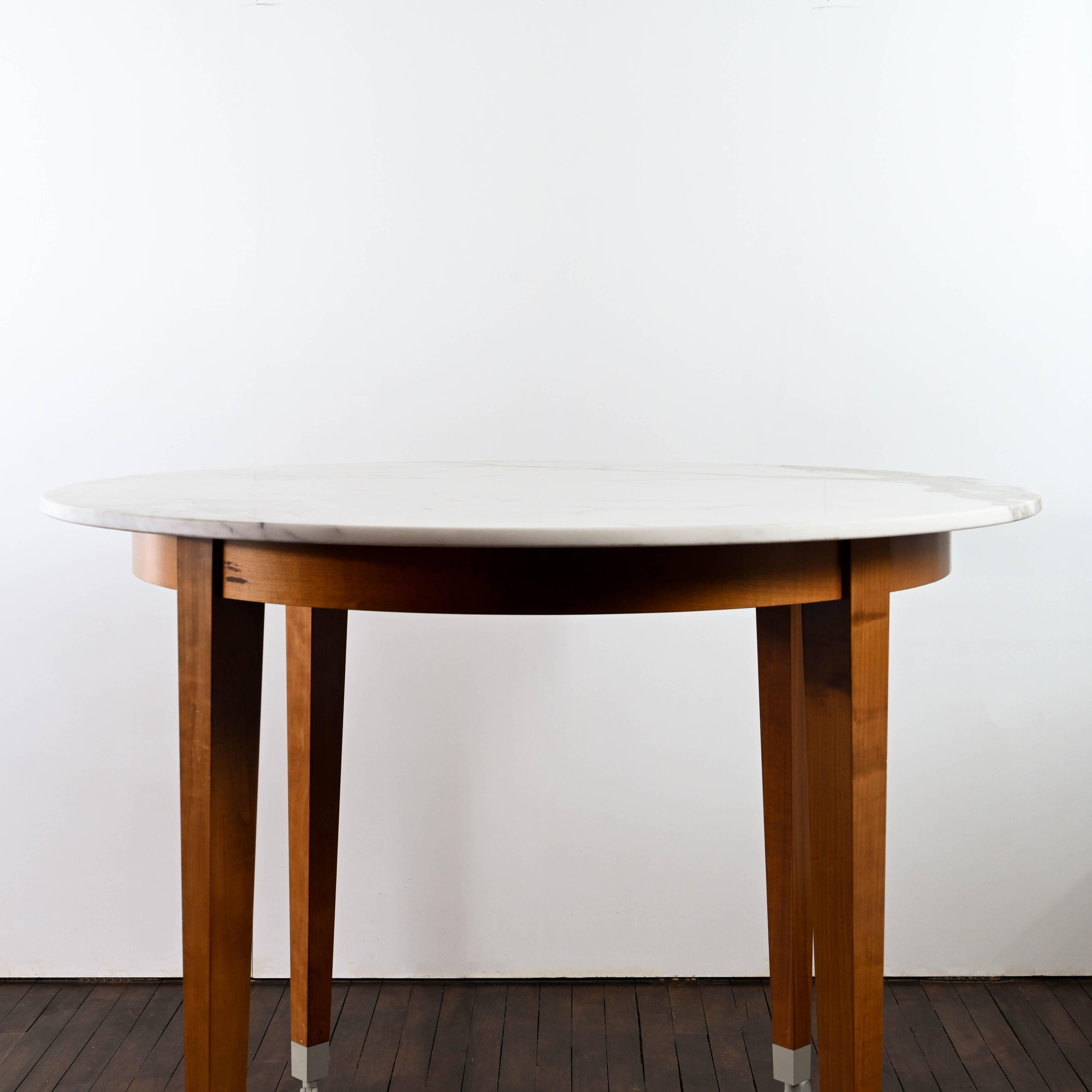 Neon High Table in mahogany lacquered cherrywood and Carrara marble