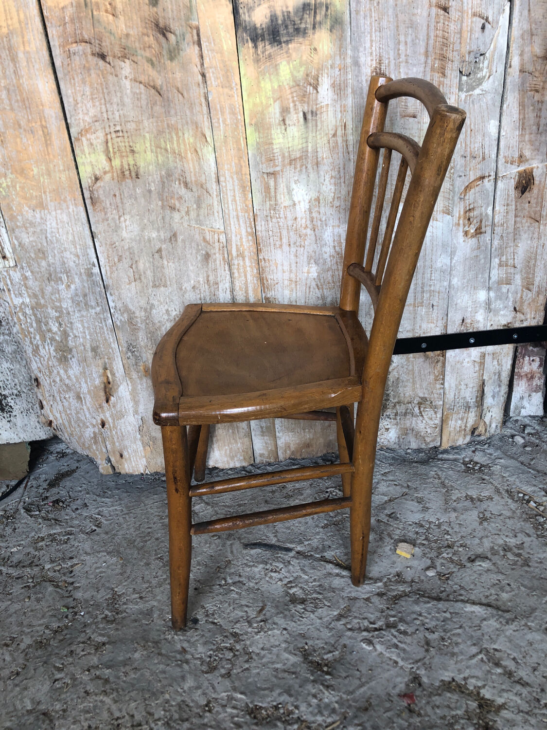 Chair bistrot in wood turned 70s vintage