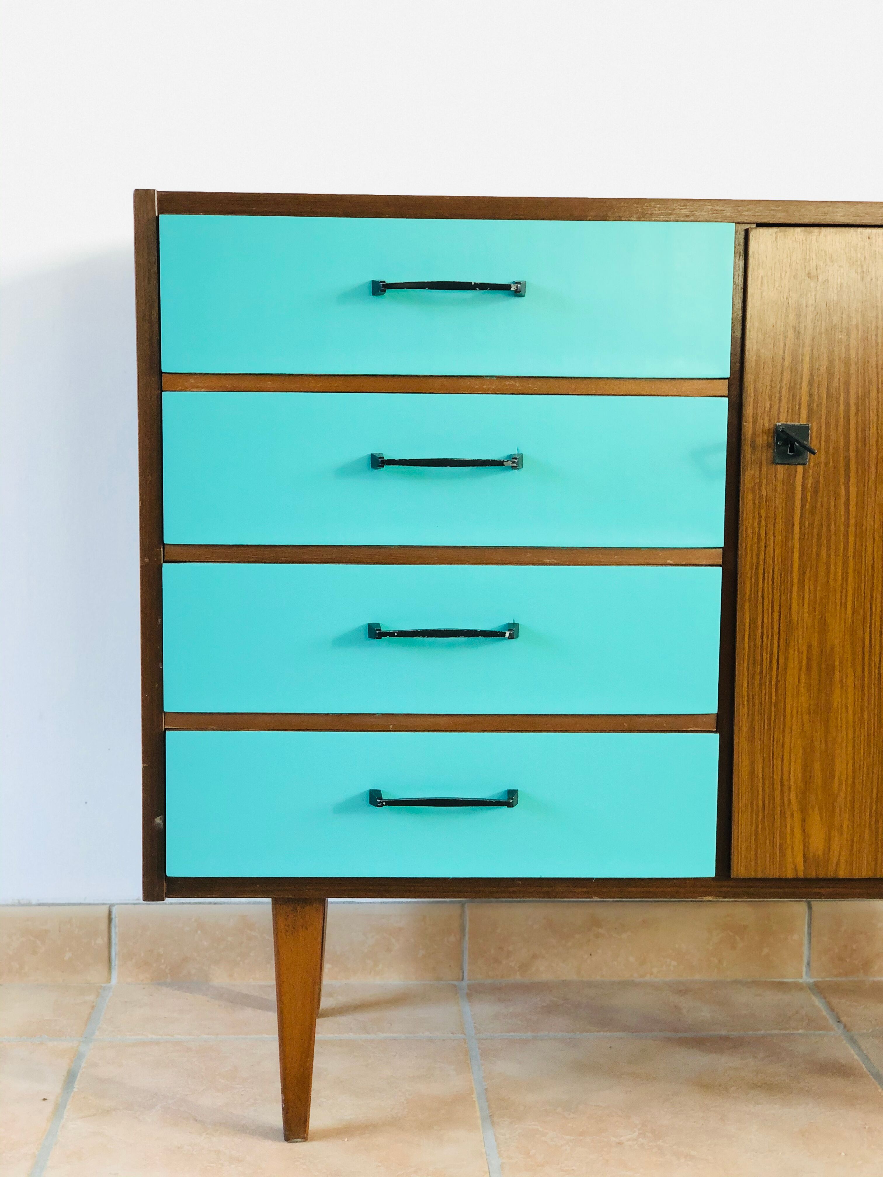 Vintage teak dresser 1965