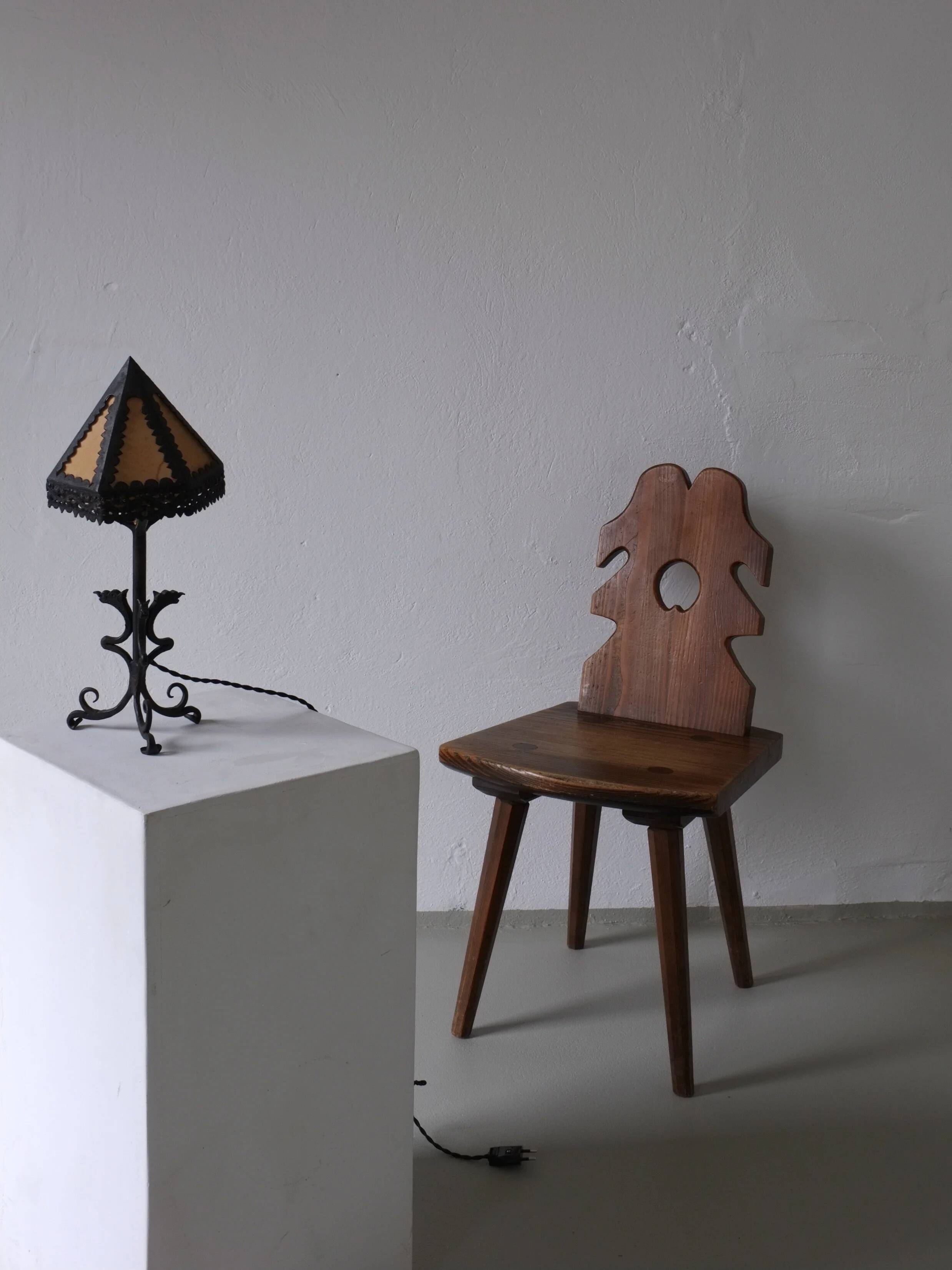 Lampe de table dragon en fer forgé, style Arts & Crafts | Italie | Années 1910