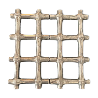 1 extendable bamboo metal shaped flat bottom