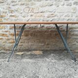 Folding table