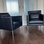 2 fauteuils de salon modernistes allemands en cuir noir et acier de Walter Knoll
