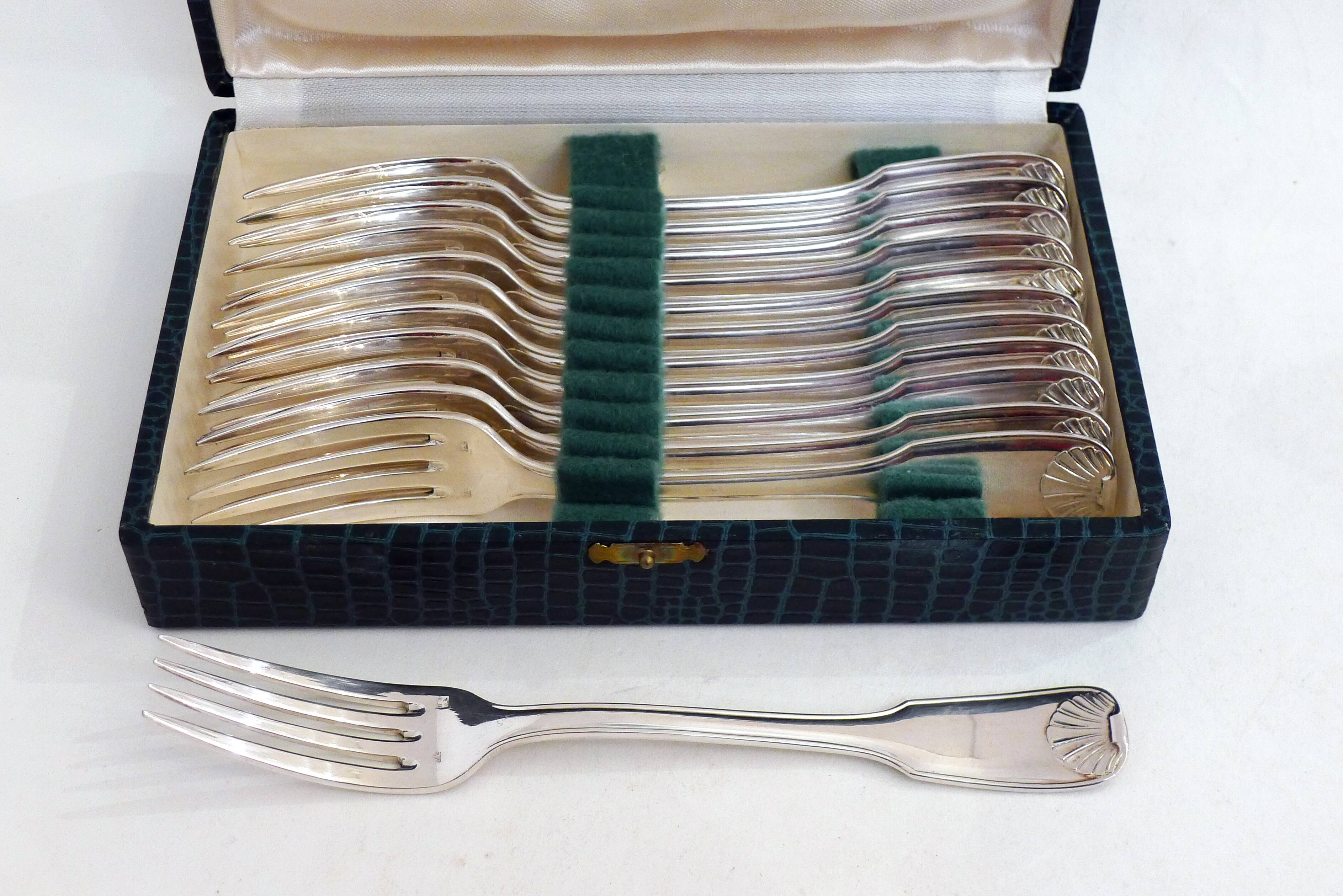 Cutlery set 36 pieces silver metal