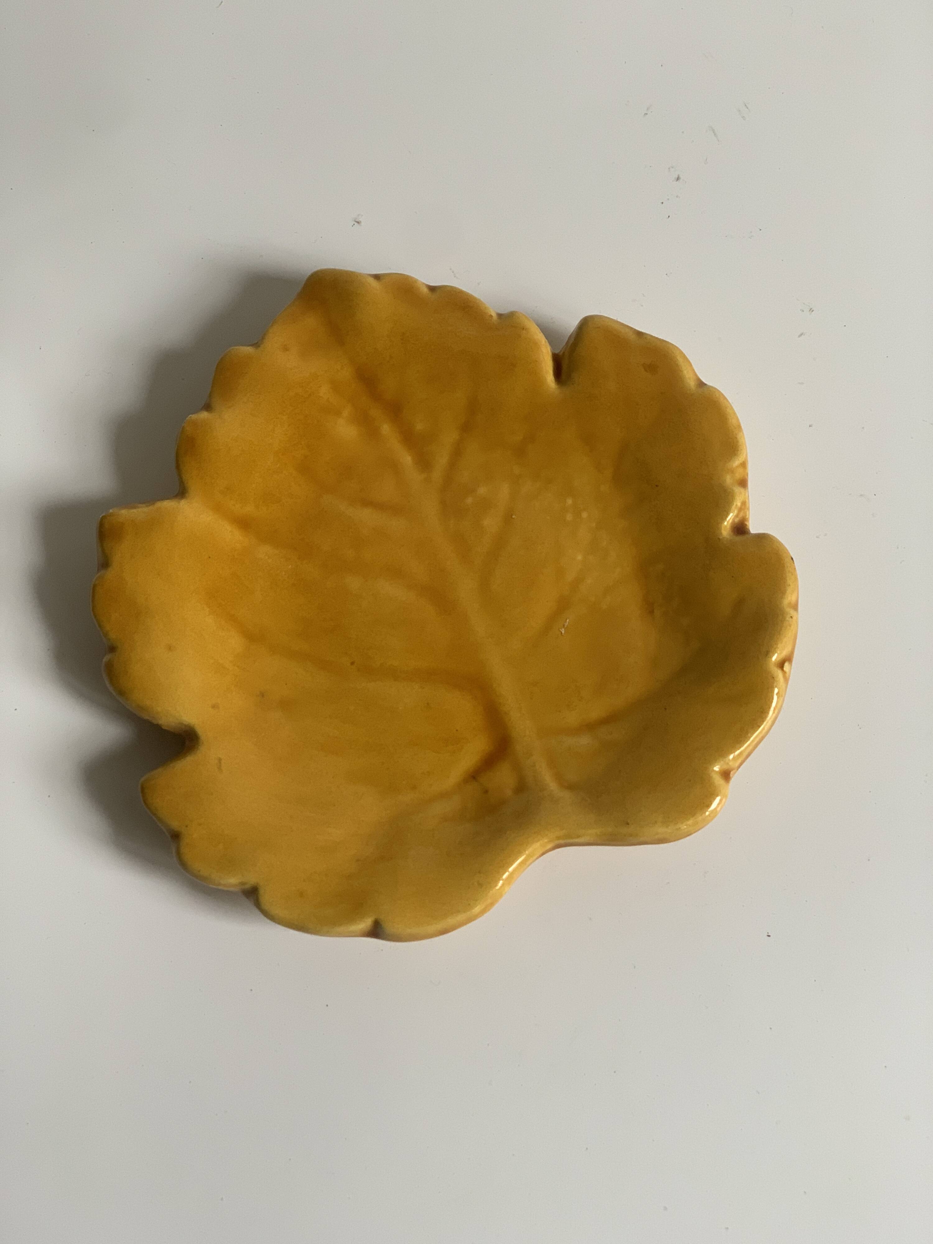 Vallauris ceramic pocket emptier