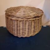 Wicker box