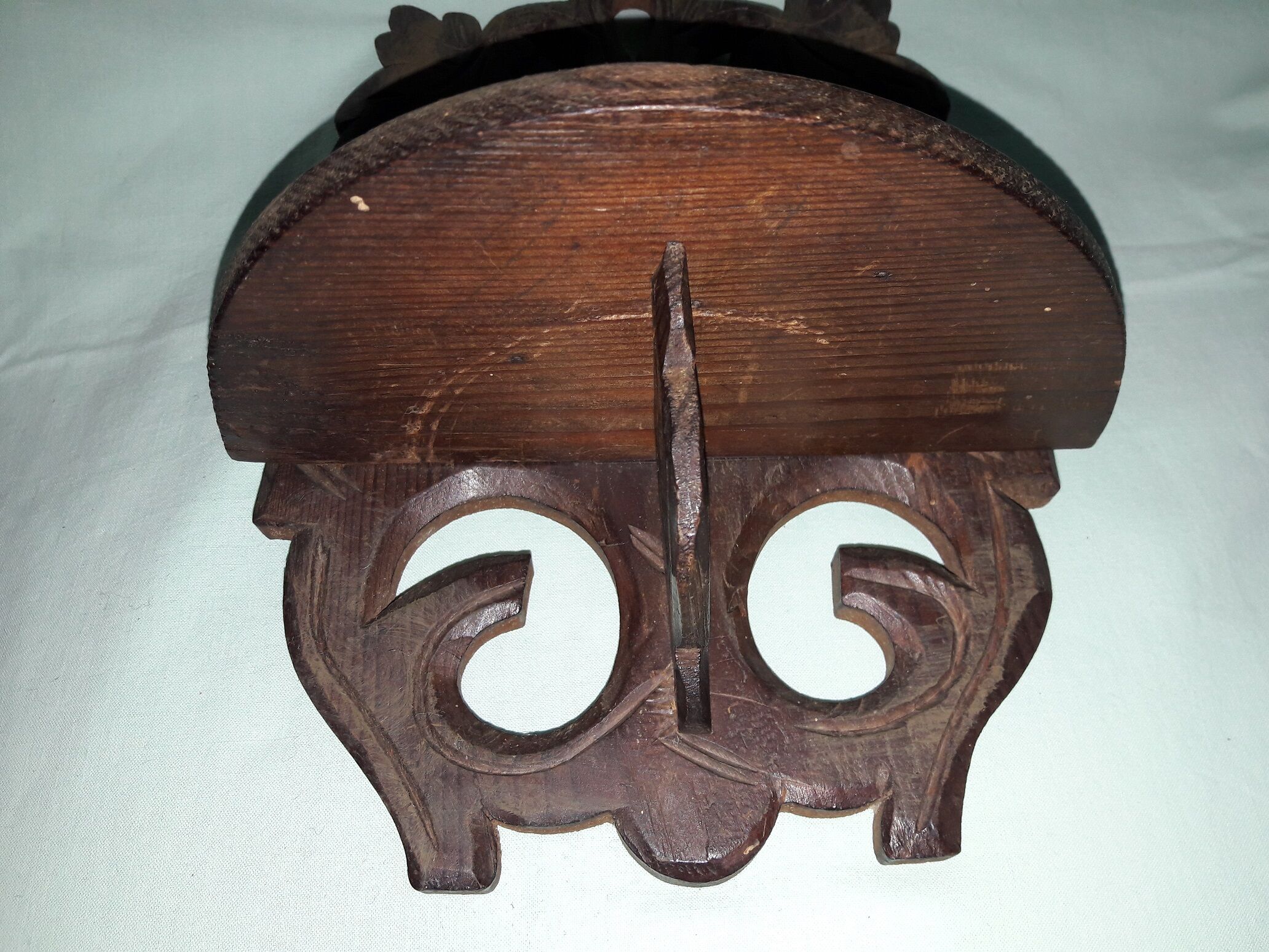 Wooden shelf