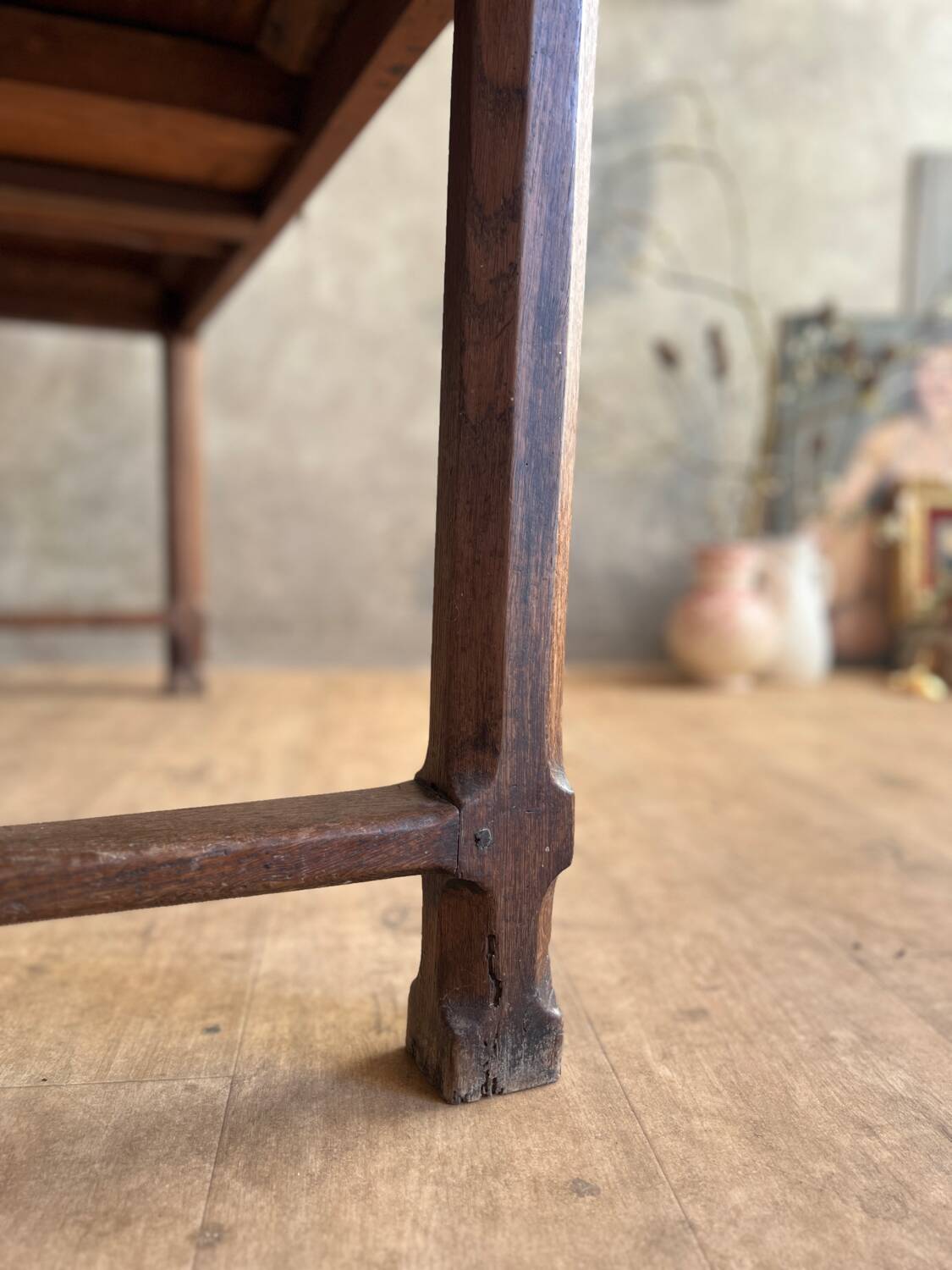 Farmhouse table