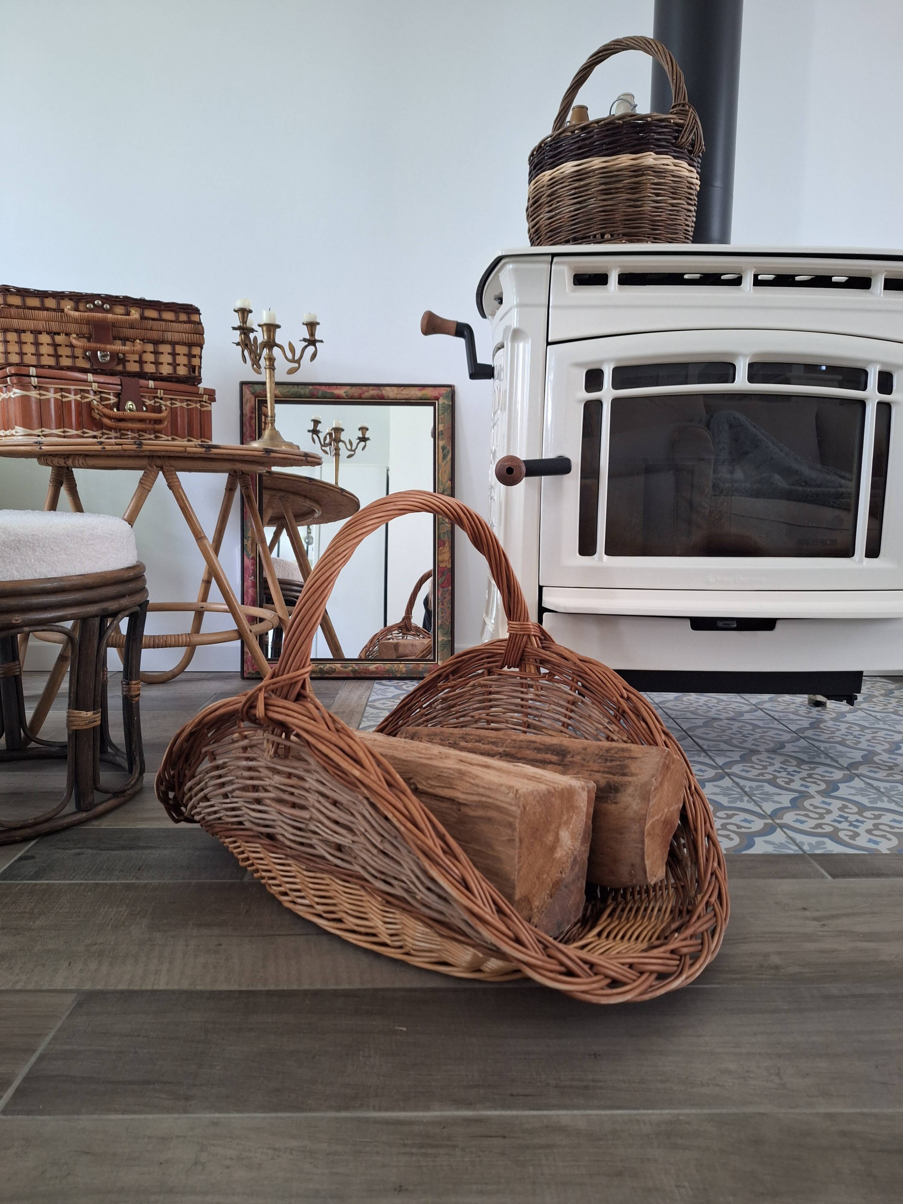 Vintage log basket