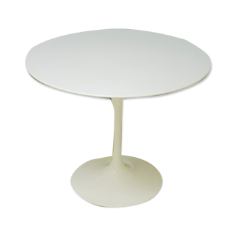 Round table Tulip in laminate by Eero Saarinen - Ø 90 cm - Knoll
