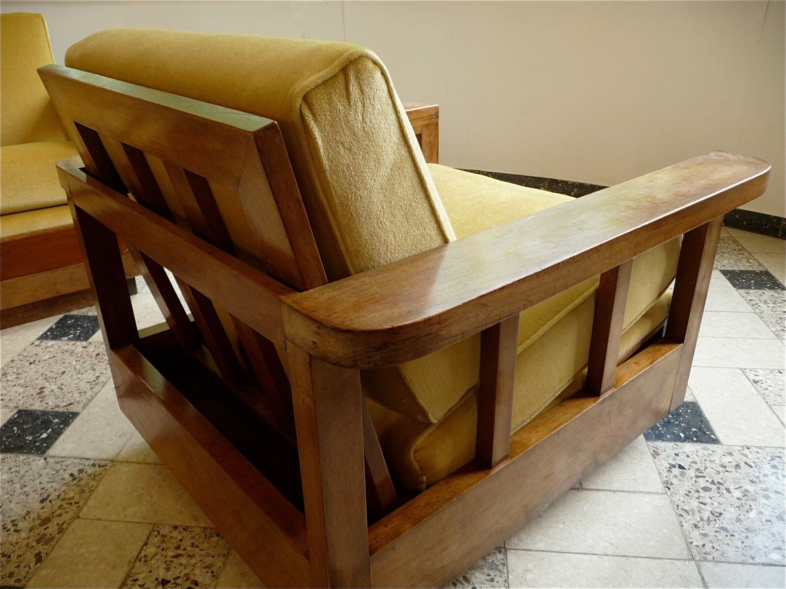 Antique Art Deco cubic-shaped armchairs in walnut and velvet, Germany, 1920s, set of 2