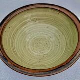 Fruit cup in polychrome glazed stoneware signature to identify