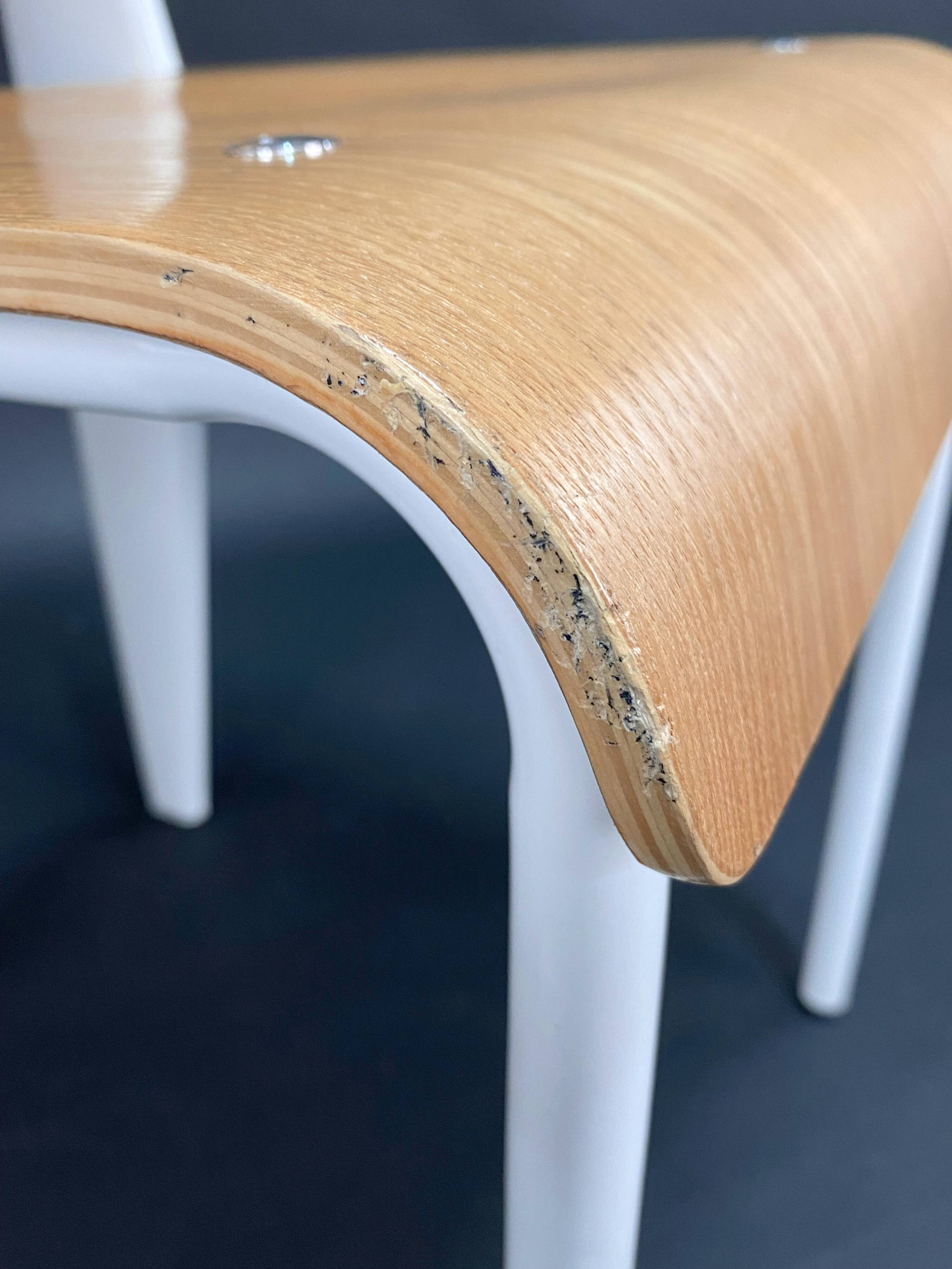 Chair - Metal and Wood - Design - In the Style of Jean Prouvé