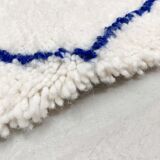 Tapis berbère beni ouarain écru à losanges bleus majorelle 305x211m