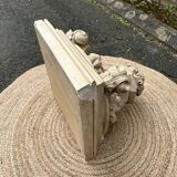 Stucco corbel