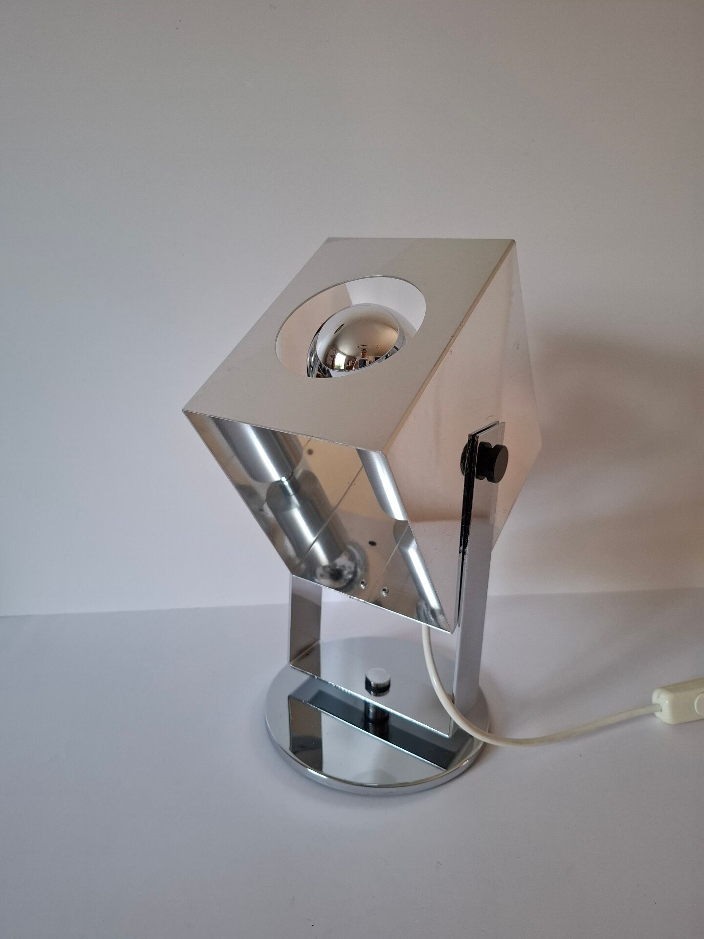Lampe métal chromé 70's