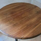 Round table in the louis philippe style