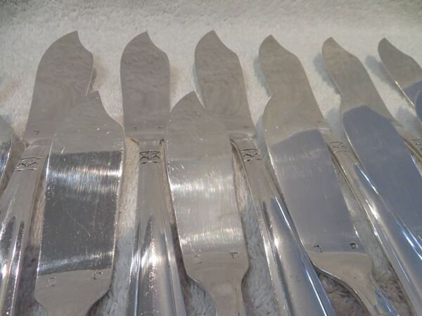 12 couverts à poisson 24p métal argenté Noel Collet Grand Prix Monaco