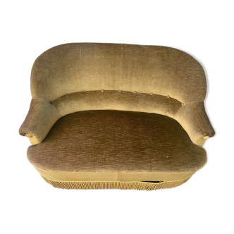 Toad sofa