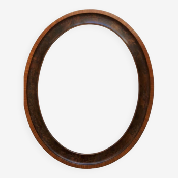 Oval frame