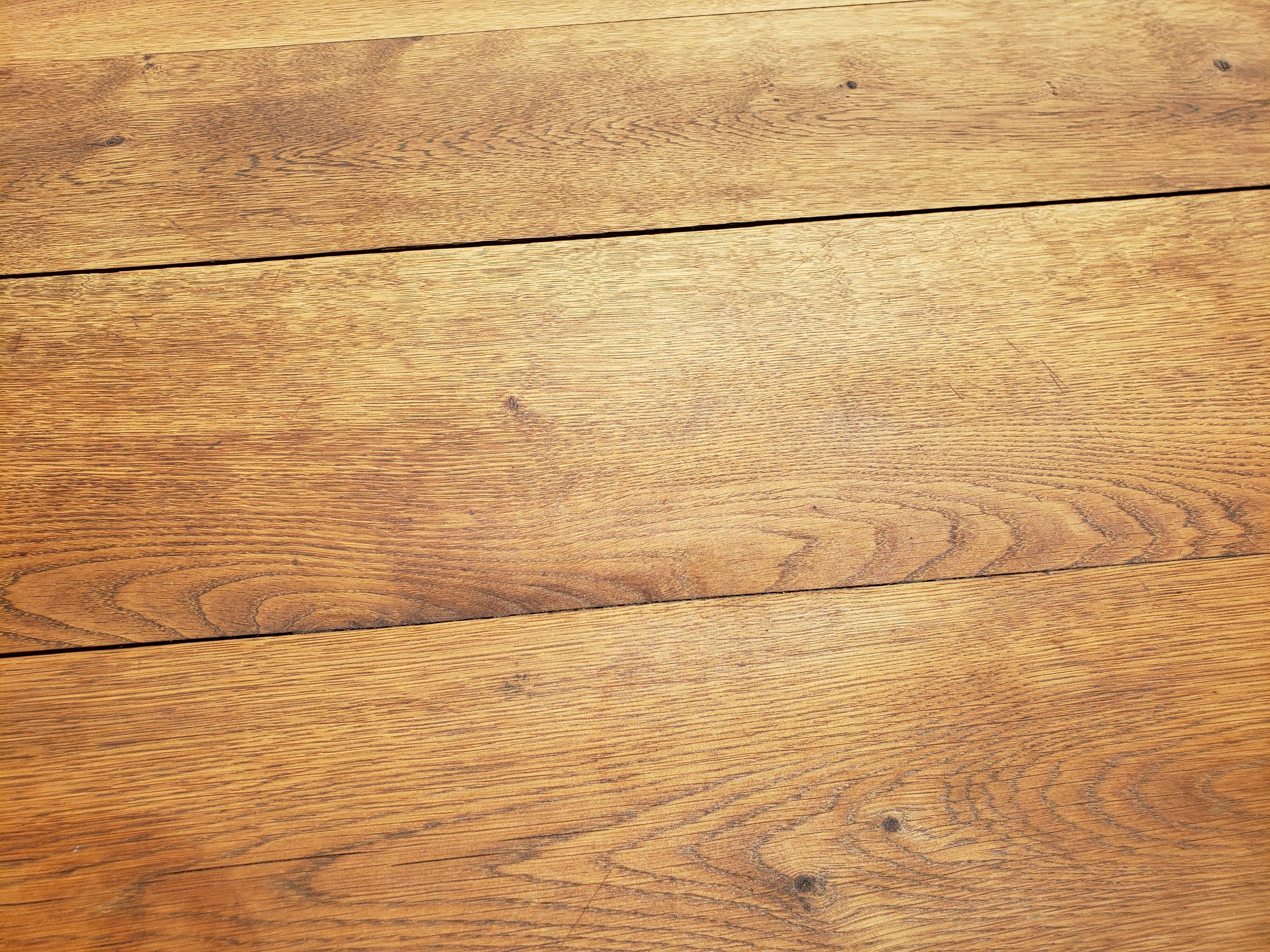 Table and chairs art deco wood and pastel