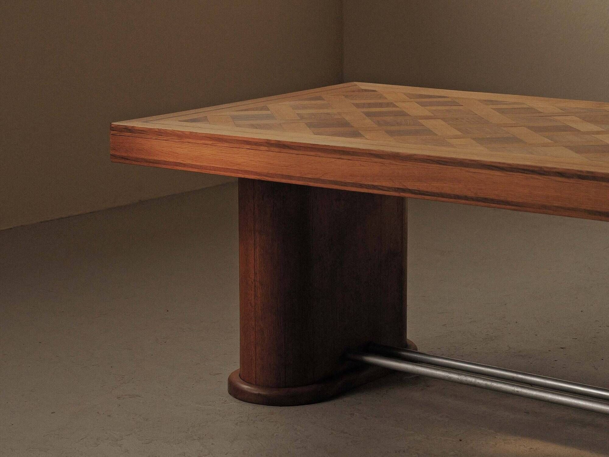 Art Deco table in oak and walnut with marquetry decoration, circa 1940.