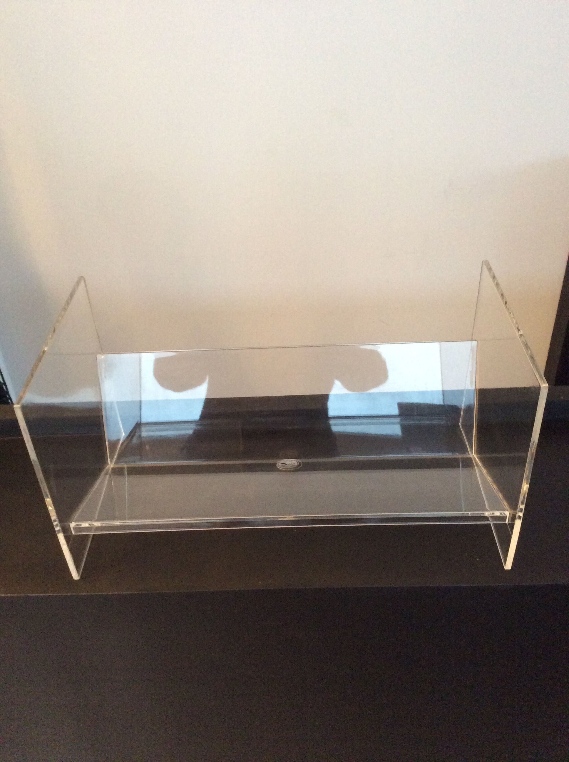 Porte revues ou porte vinyles vintage en plexiglas