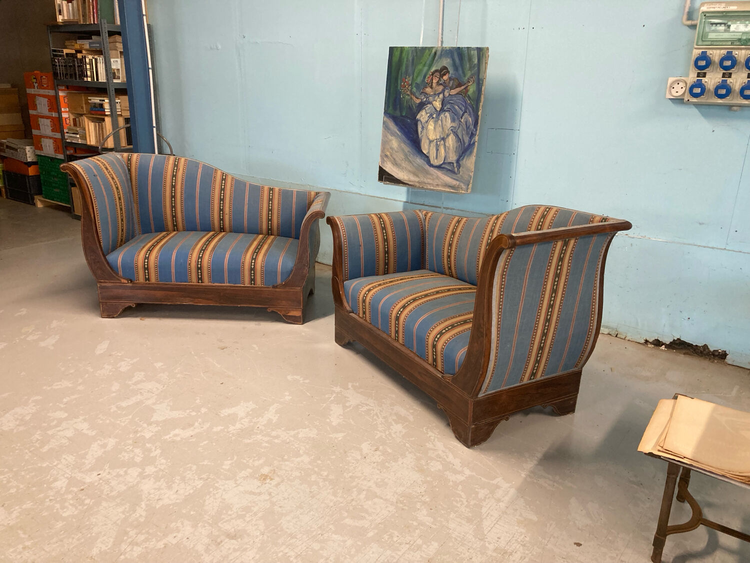 Pair of meridians in rosewood, Charles X period.