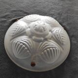 LUSTRE SUSPENSION with BELLE VASQUE in VERRE frosted ART DECO