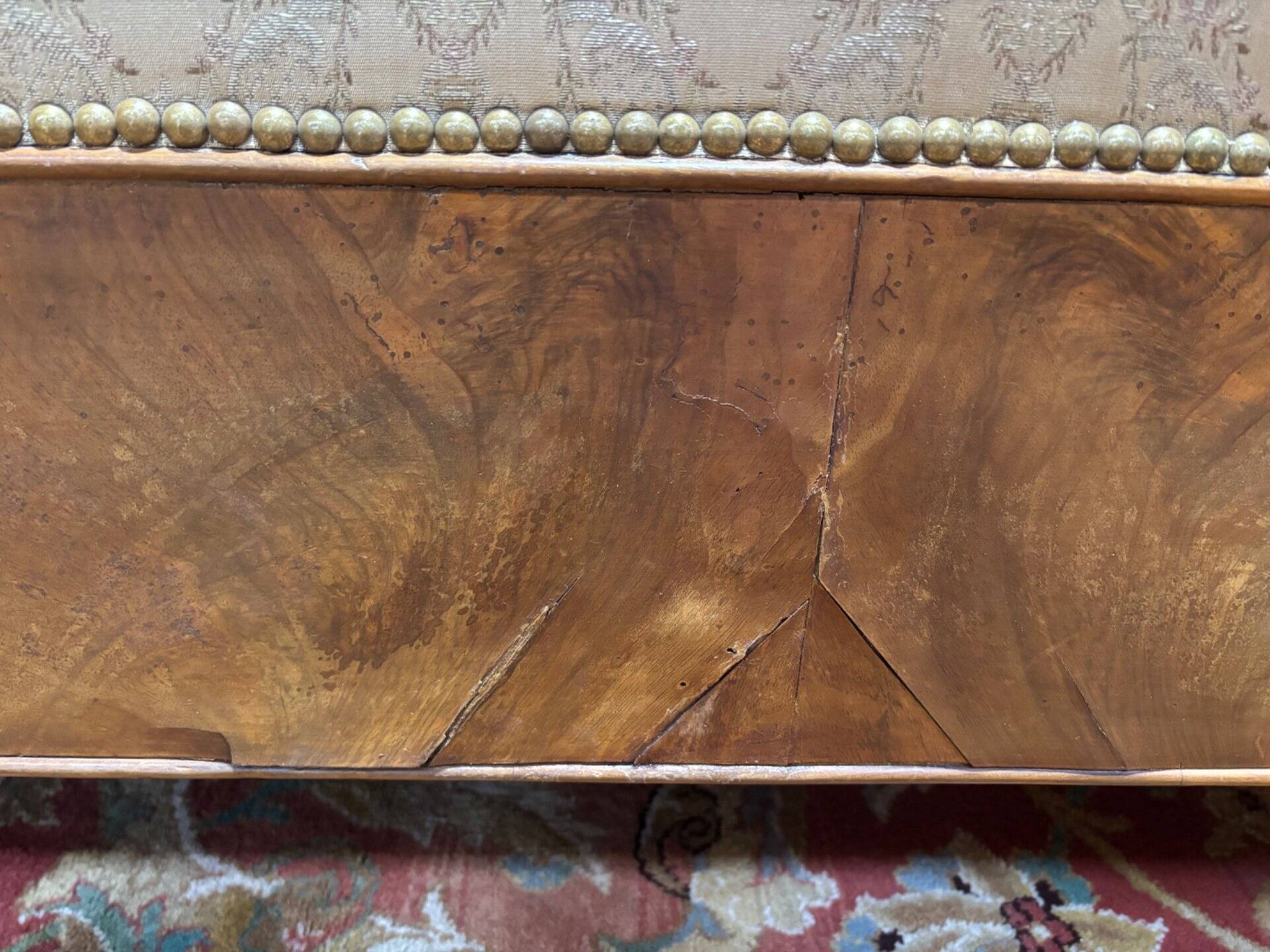 Banquette à crosses de style Louis Philippe