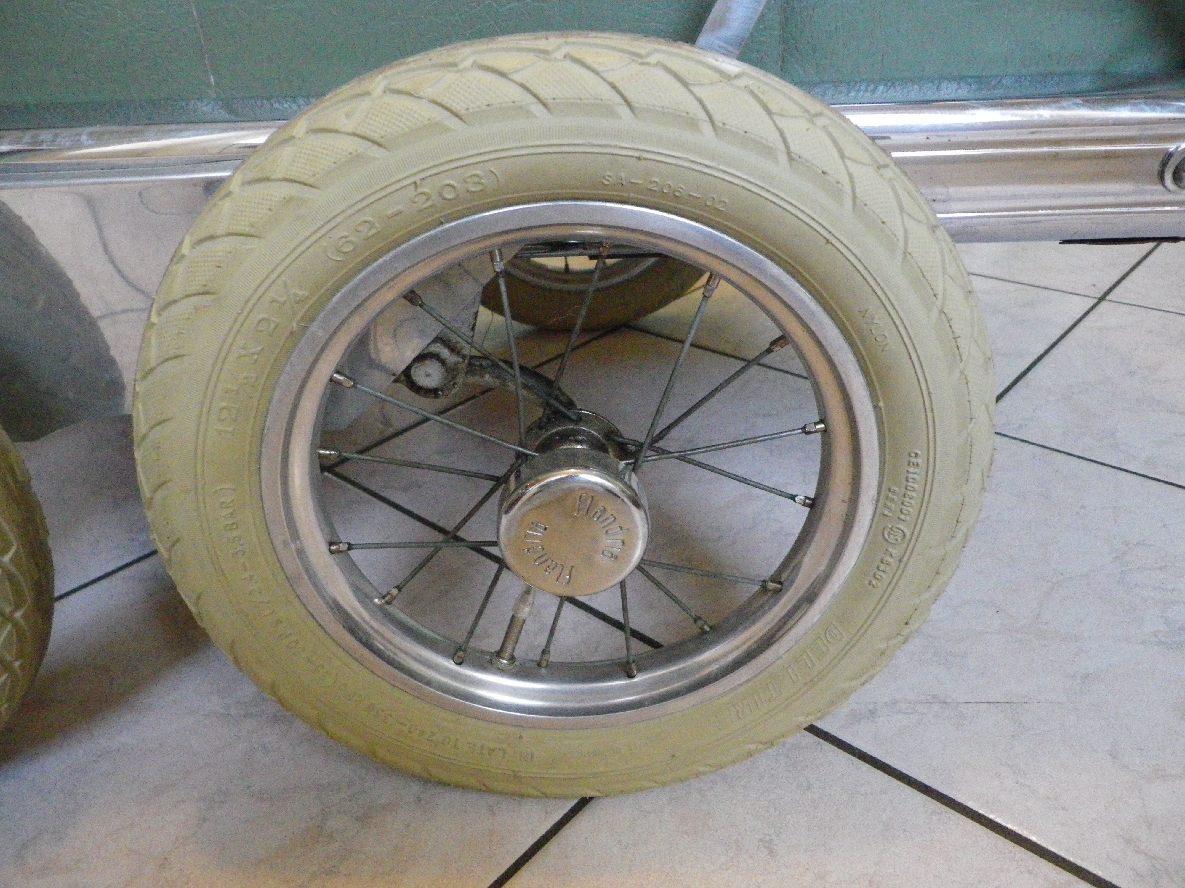 Landeau repliable d'origine de marque Flandria années 50