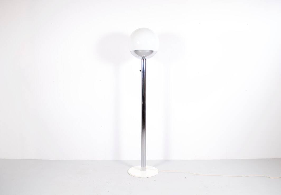 Floor lamp by pia guidetti crippa luci illuminazione publisher 1970's
