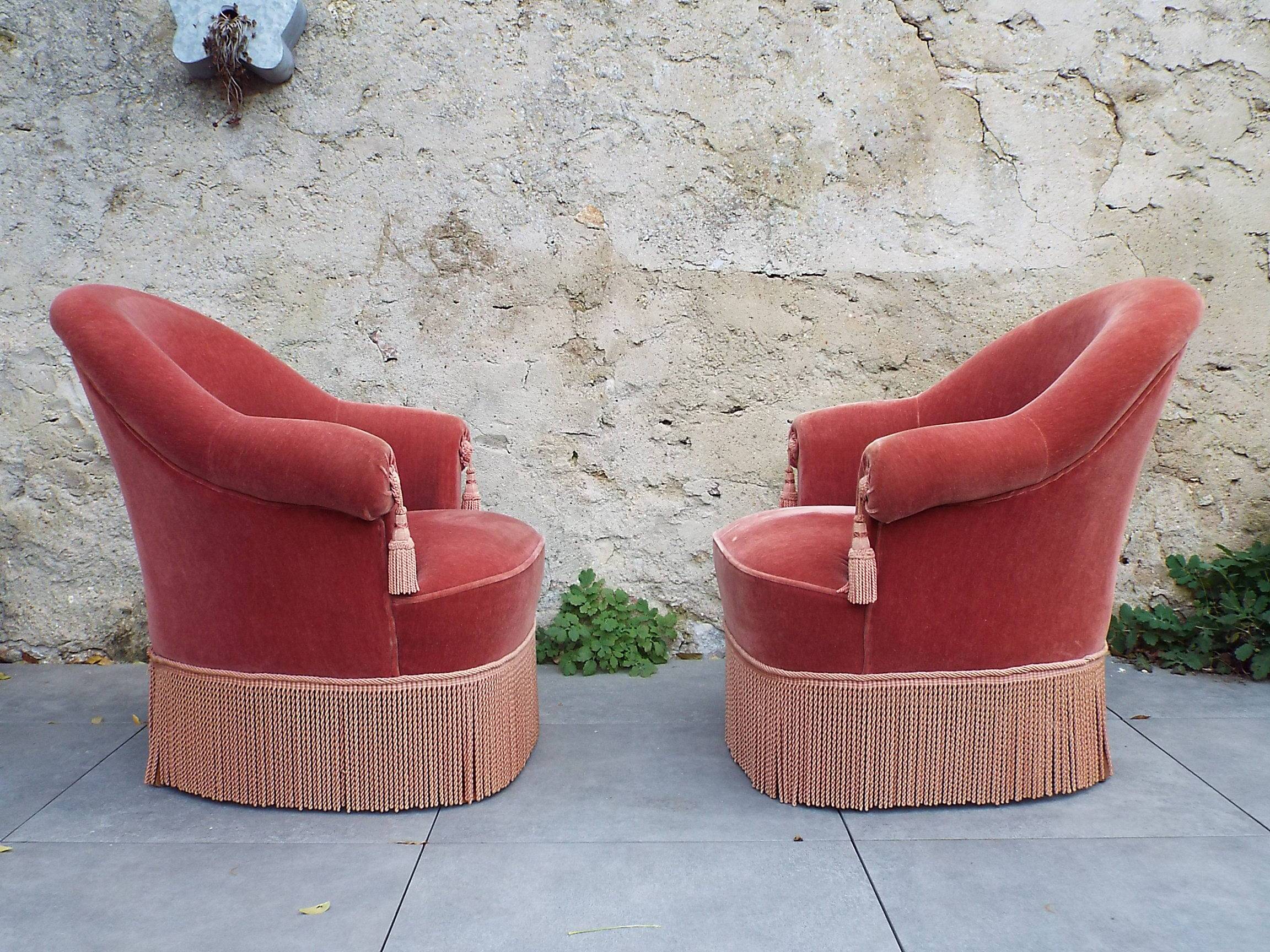 Paire de fauteuils crapaud velours
