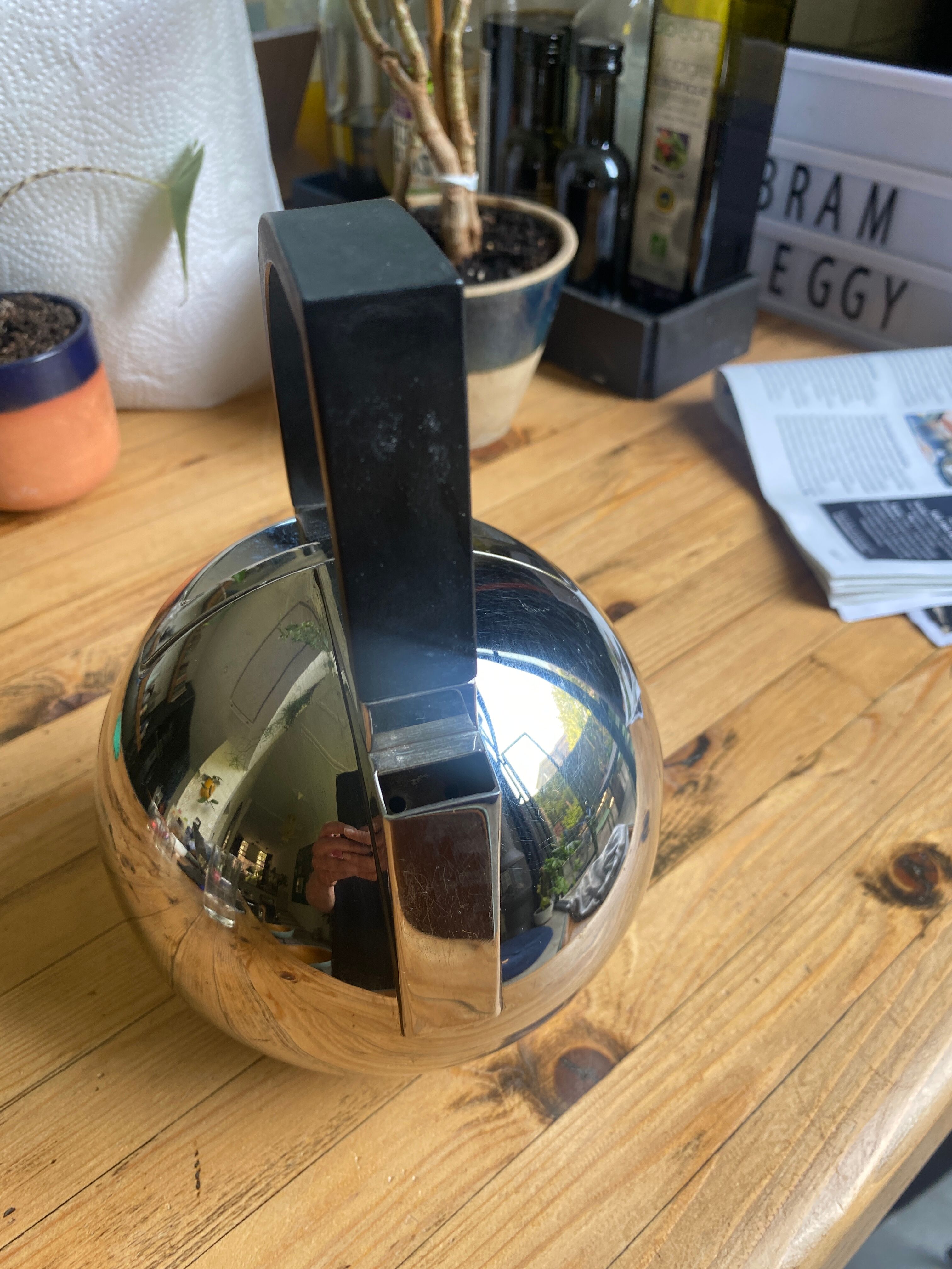 Oliver Hemming Teapot stainless steel Nio