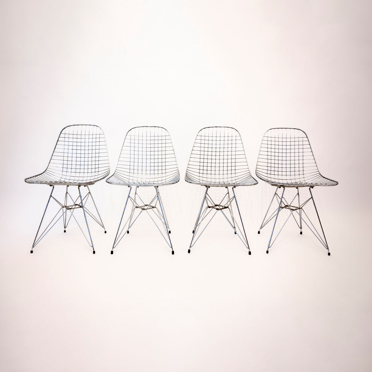 Set of 4 DKR chairs by Charles & Ray Eames for Herman Miller, year 50