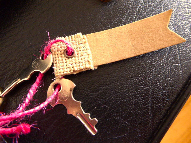 Vintage suitcases Mother & Daughter