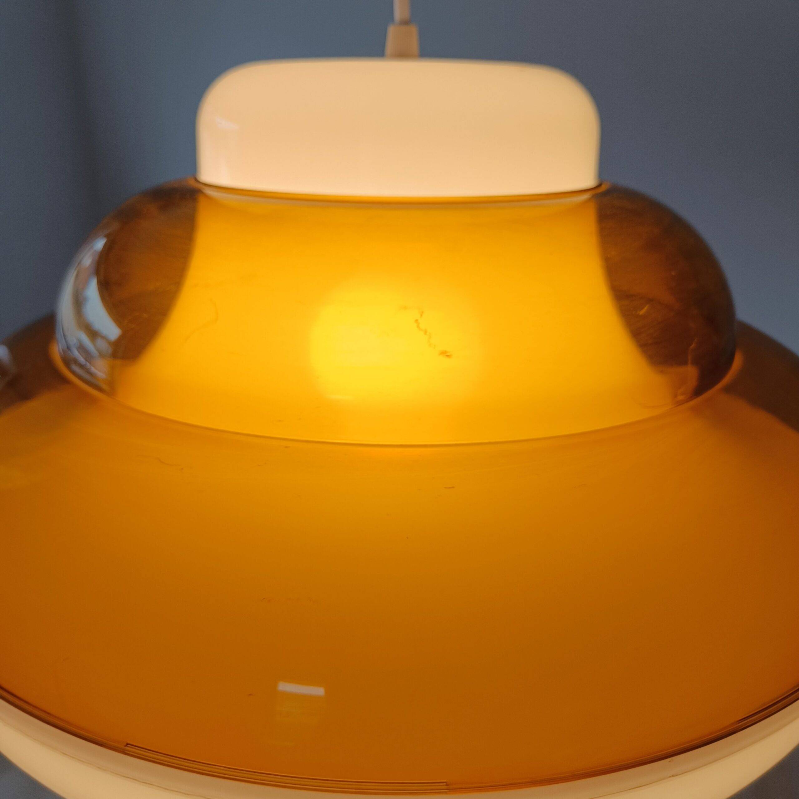 Space age pendant lamp – Massive
